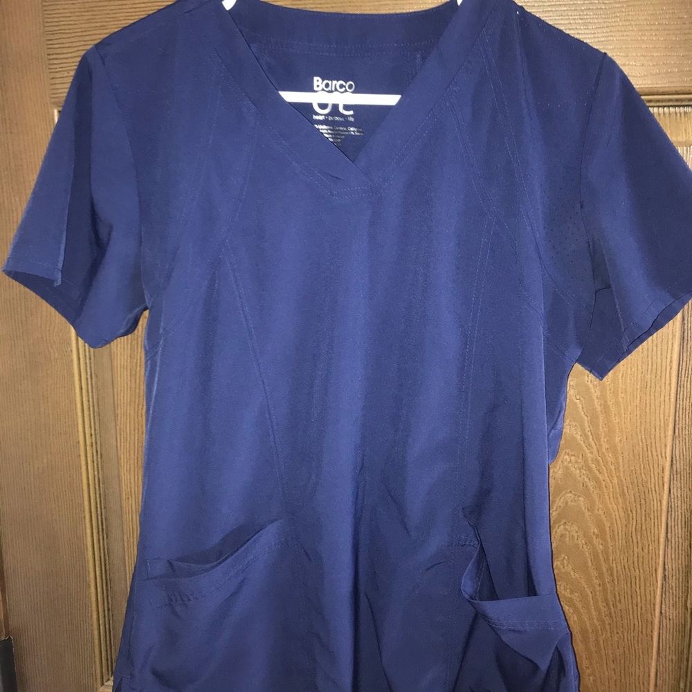 Barco One Scrub Top